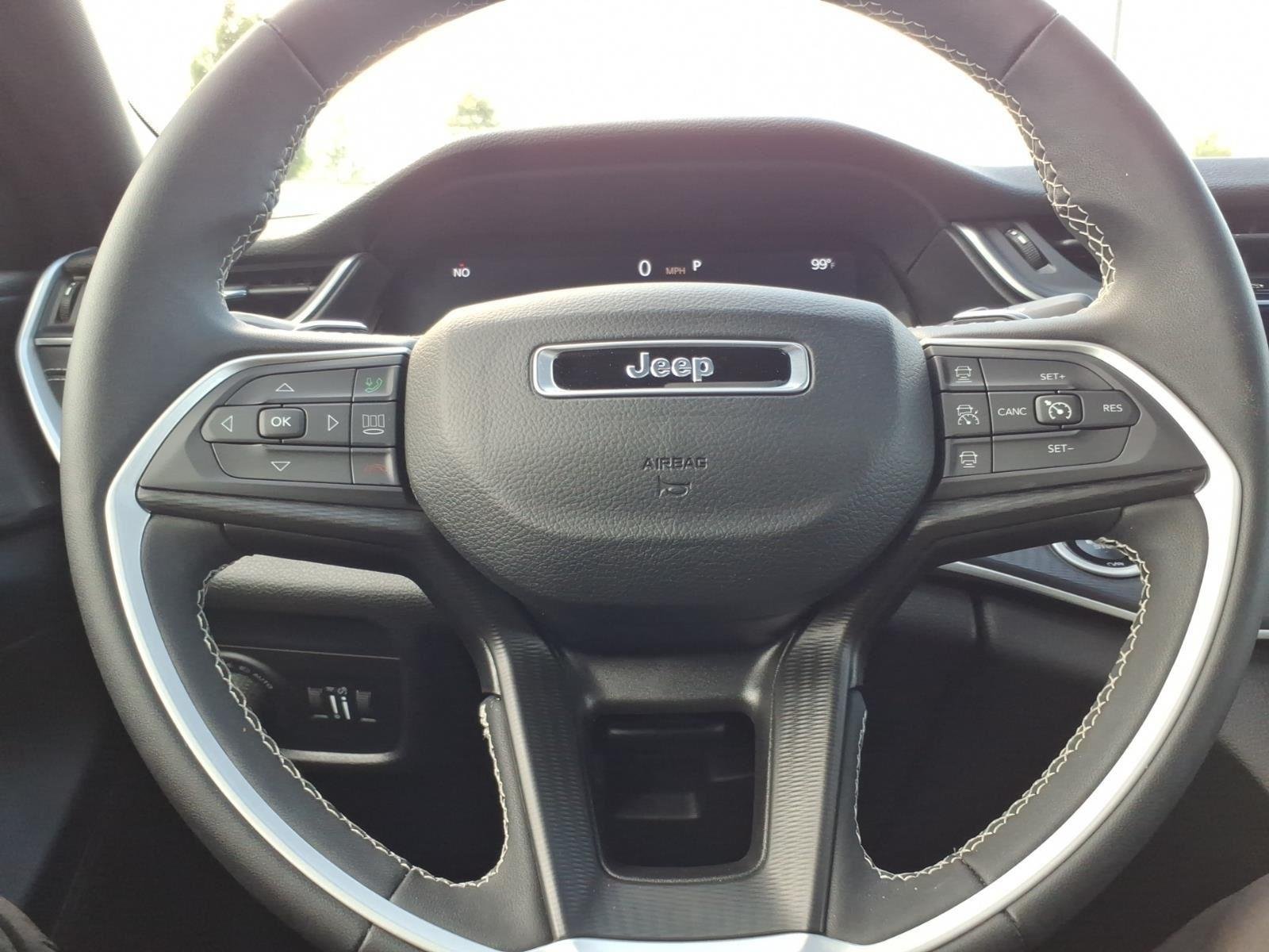 Used 2024 Bright White Clearcoat Jeep Laredo X image 26