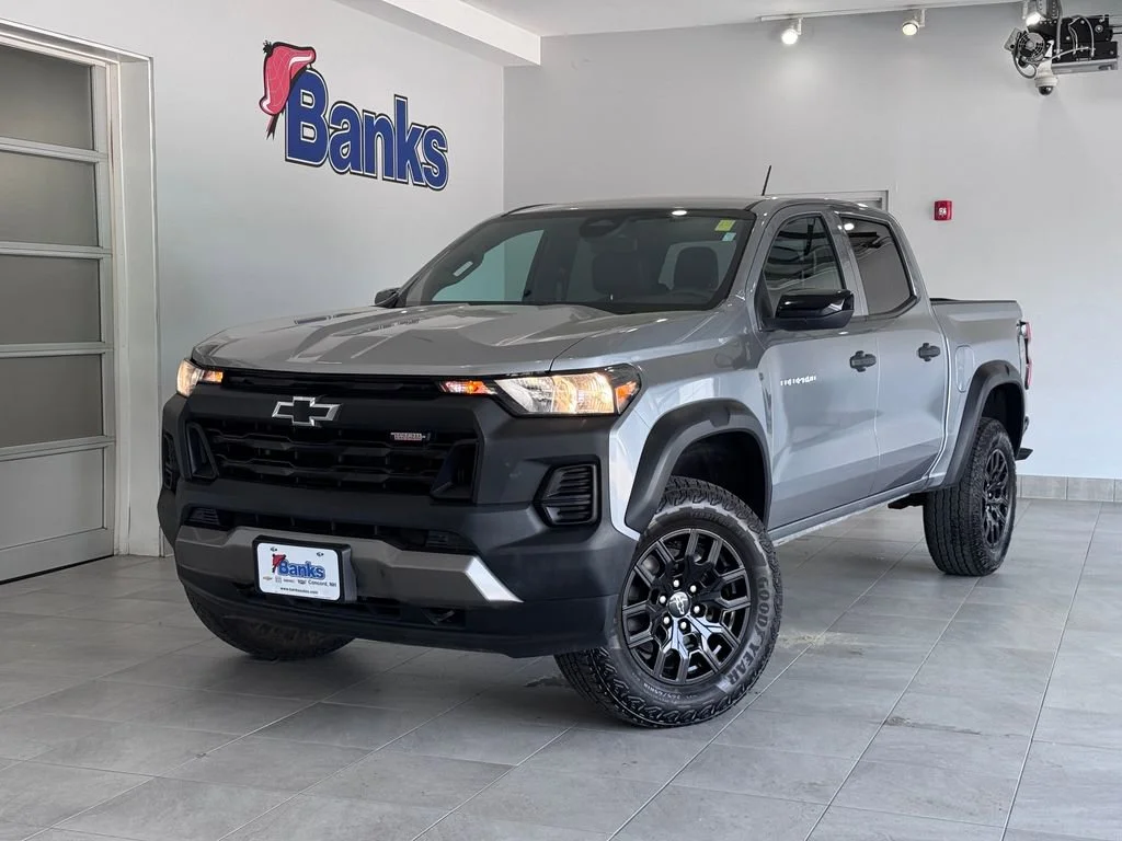 Used 2023 Sterling Gray Metallic Chevrolet Trail Boss image 2