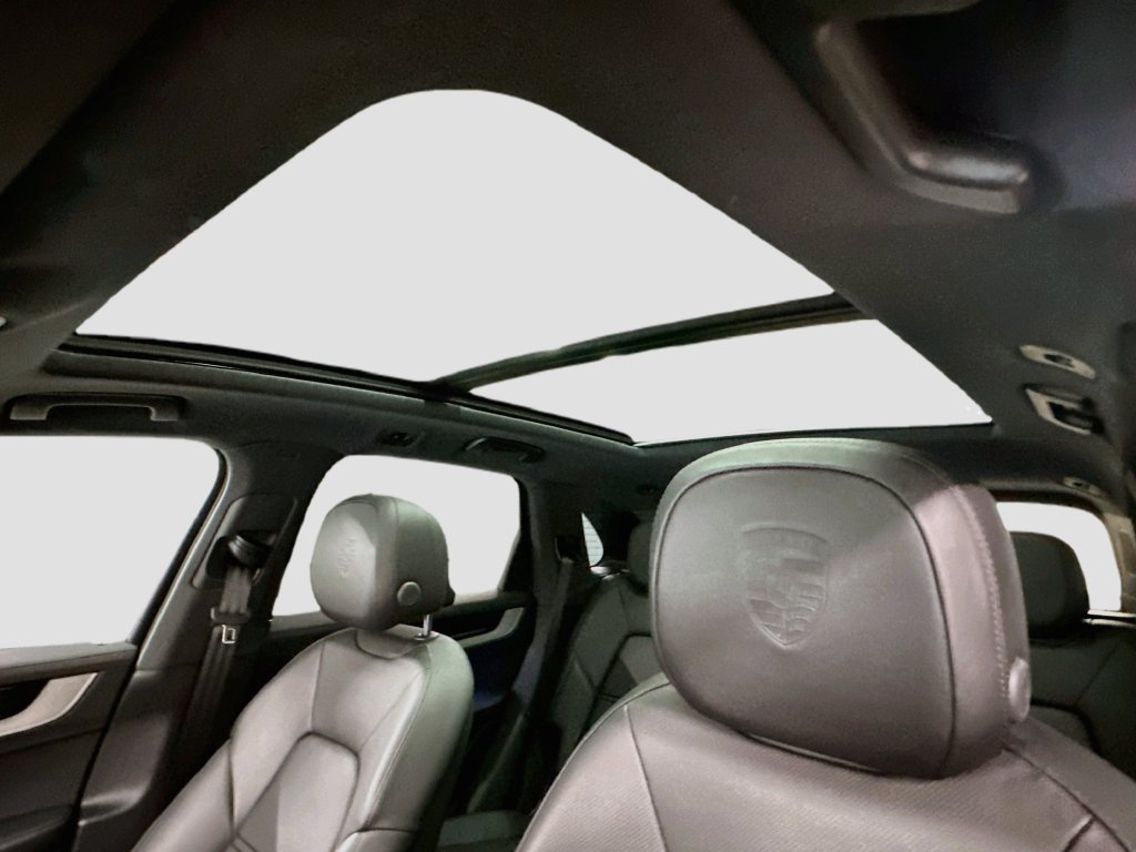 Used 2026 Dolomite Silver Metallic Porsche  image 22