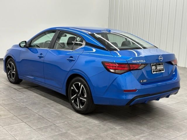 Used 2024 Blue Nissan SV image 4