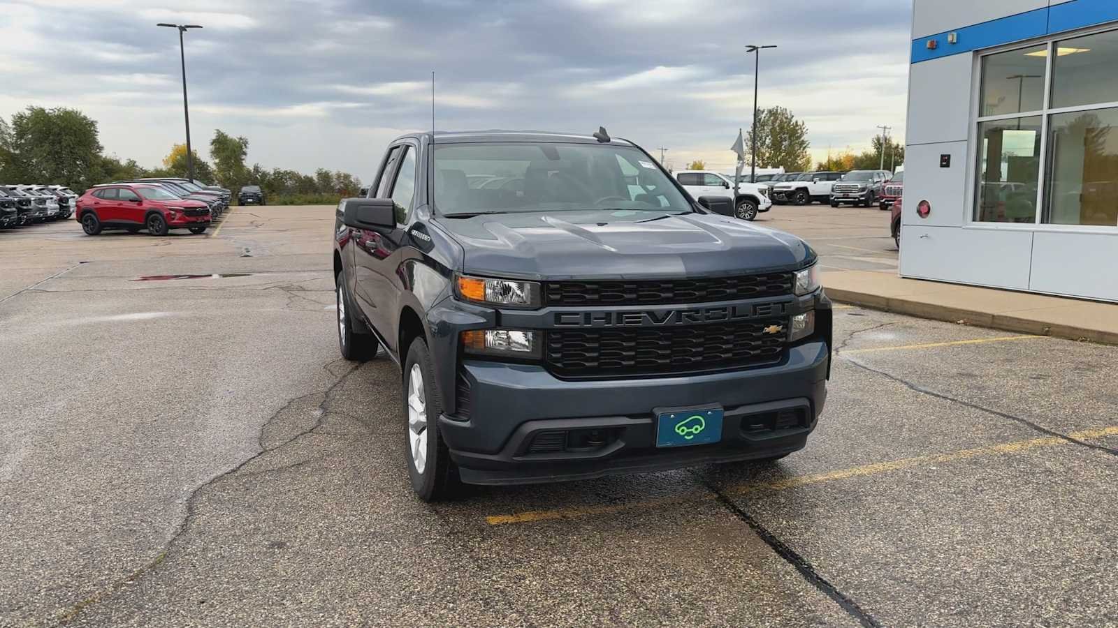 Certified Used 2019 SHADOW GRAY METALLIC Chevrolet Custom image 4