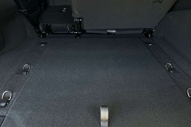 2025 Jeep Wrangler 4-Door Sahara - Photo 15