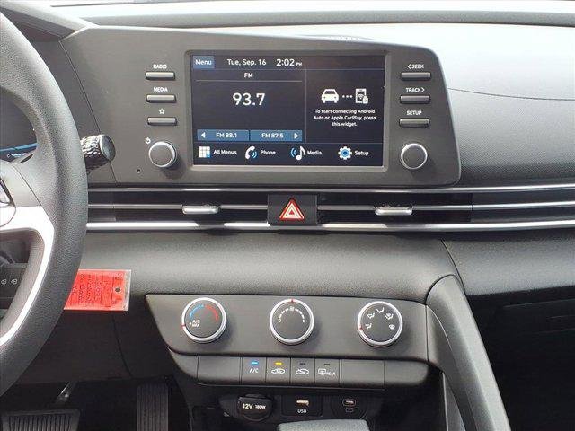 2025 Hyundai Elantra SE - Photo 7