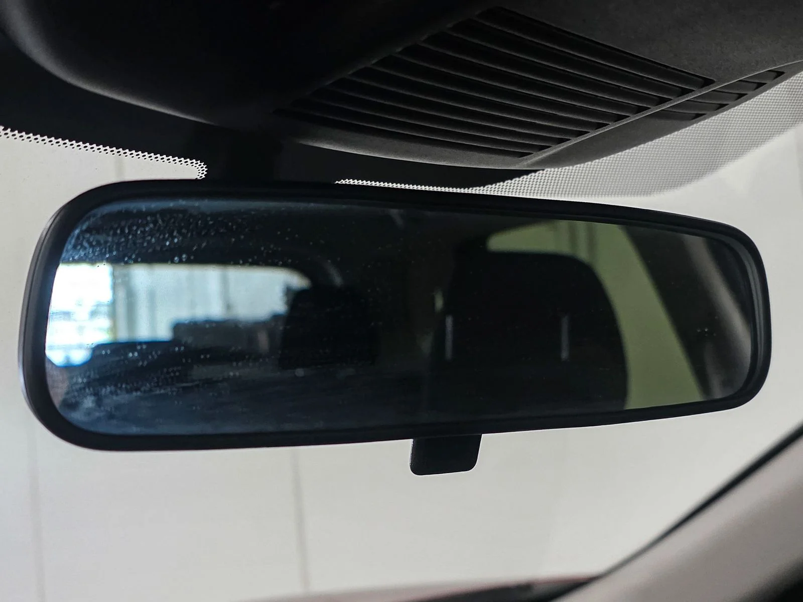 Used 2023 Red Nissan SV image 34