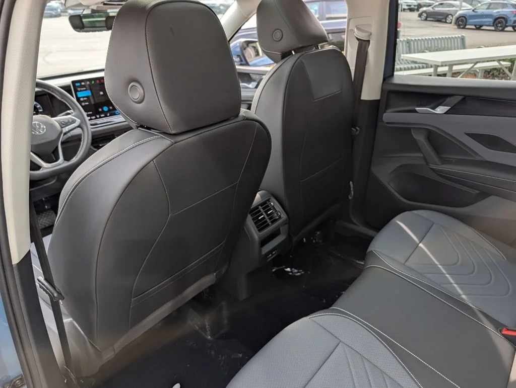 New 2026 Blue Volkswagen 2.0T SE image 14