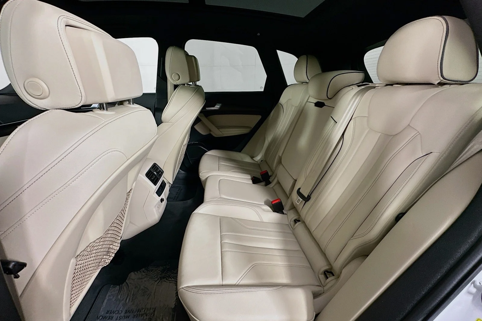 Used 2024 Glacier White Metallic Audi S line Premium Plus image 9