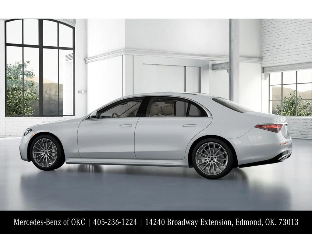 New 2026 White Mercedes-Benz S 500 image 32
