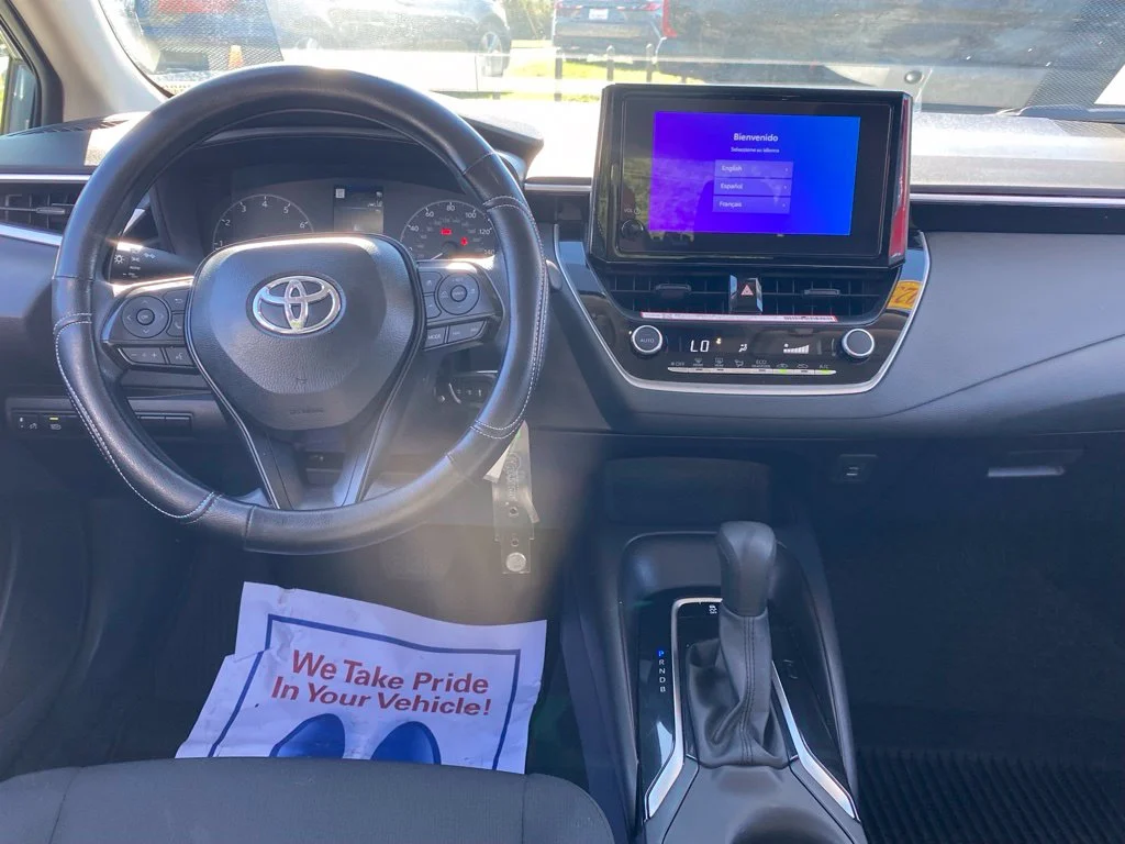 Used 2025  Toyota LE image 9