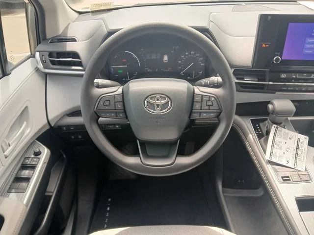 New 2026  Toyota LE image 24