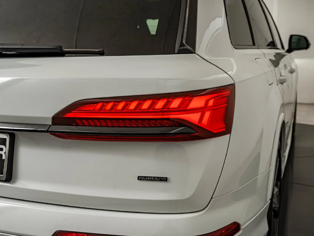 Used 2025 Glacier White Metallic Audi 55 Premium Plus image 15