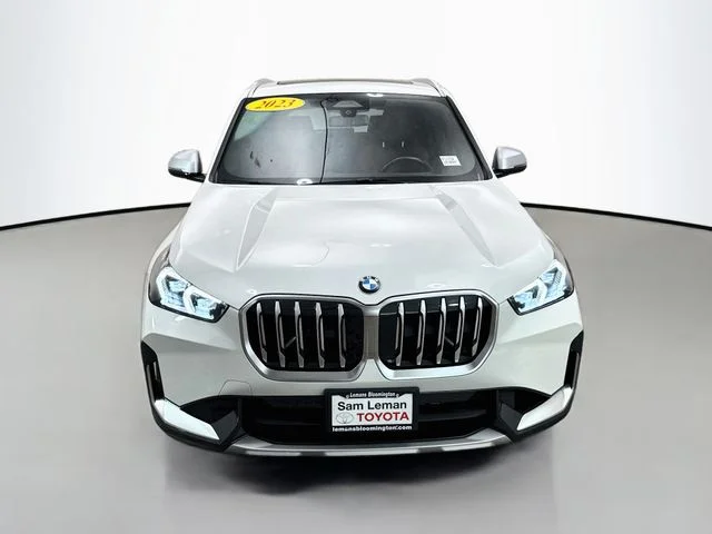 Used 2023 White BMW xDrive28i image 2