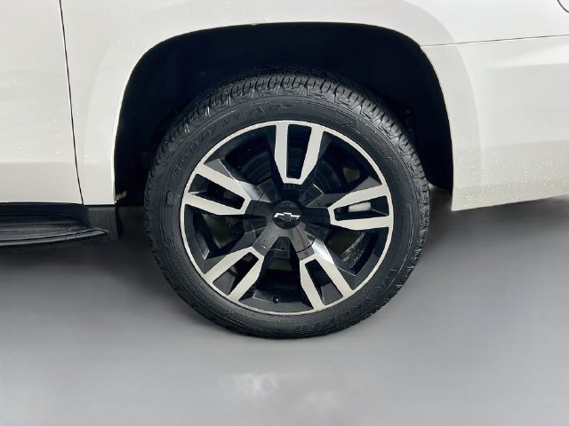 2018 Chevrolet Suburban LT - Photo 41