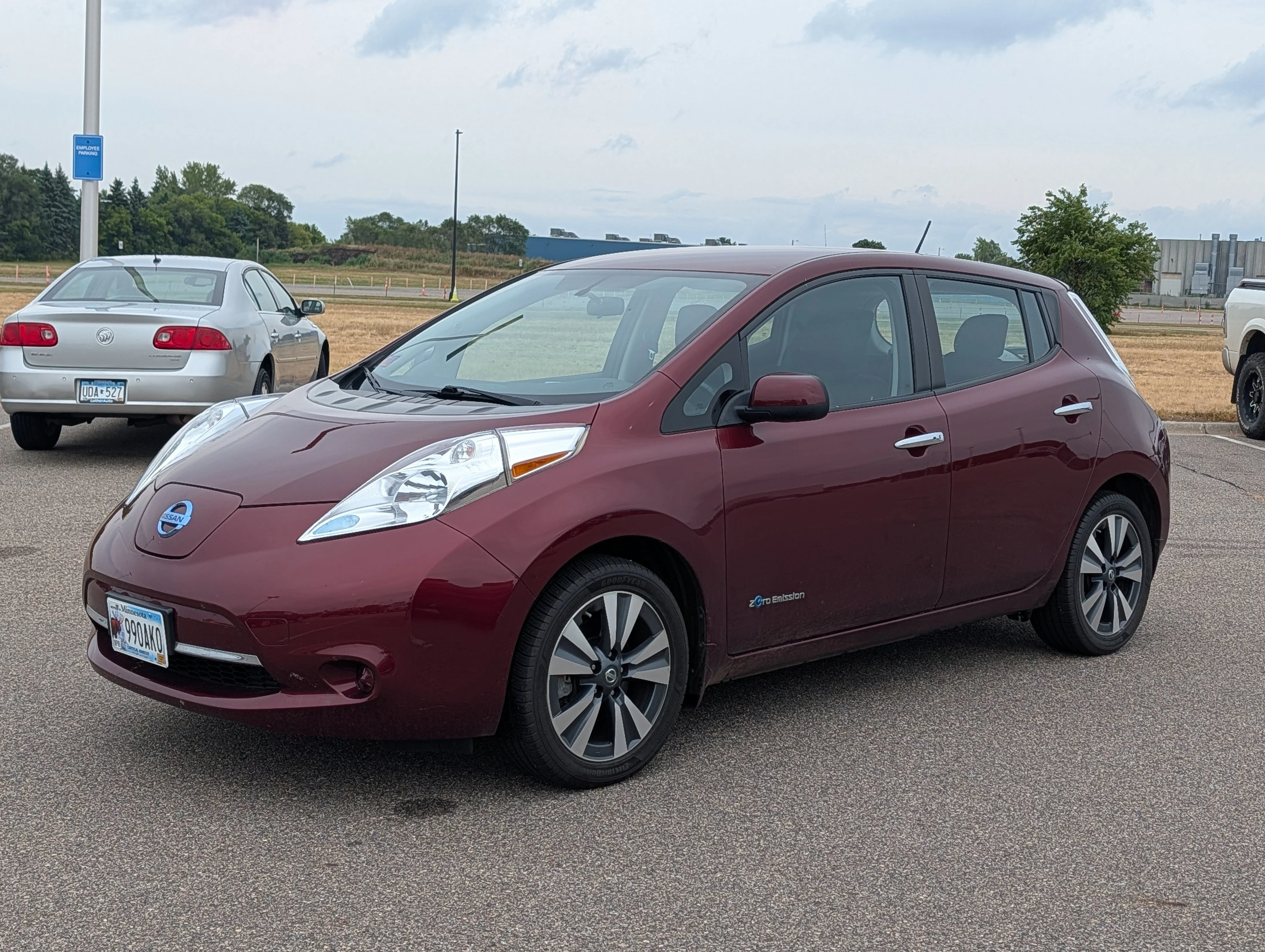 Used 2017 Nissan LEAF SV with VIN 1N4BZ0CPXHC304508 for sale in Waite Park, MN