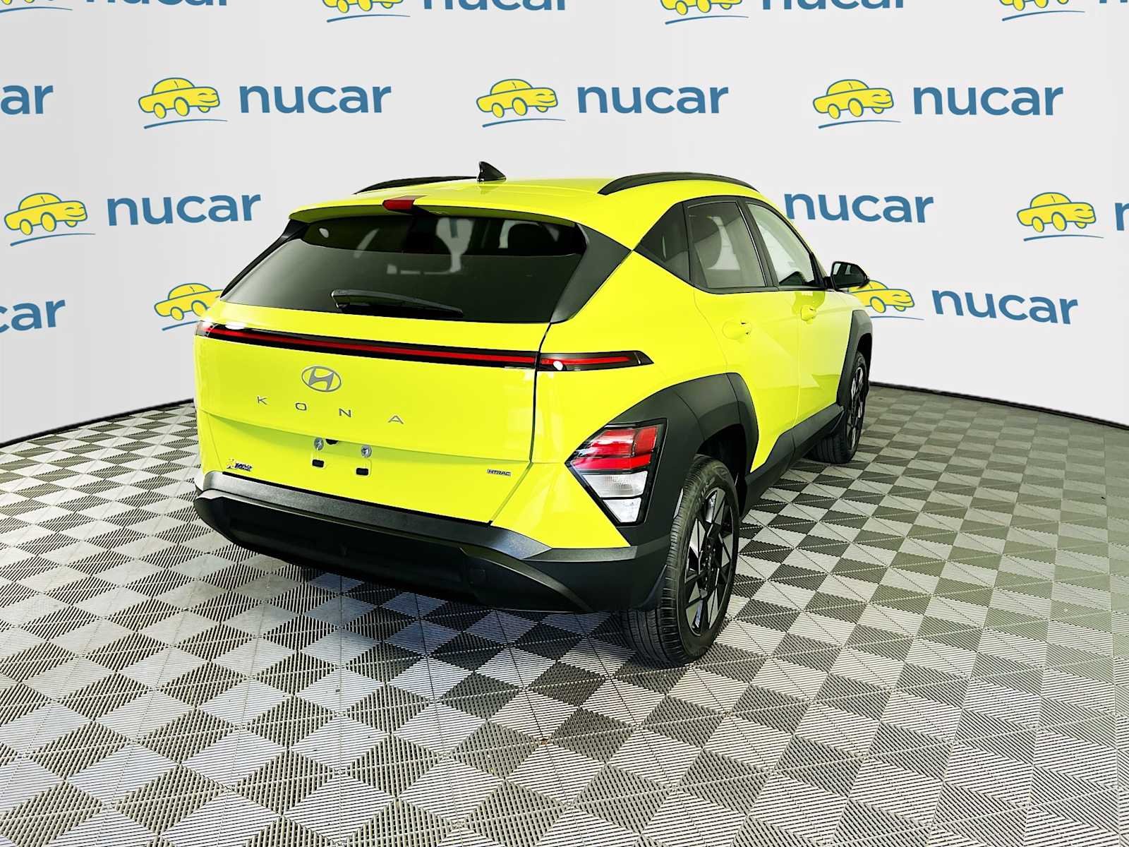 Used 2025 Neoteric Yellow Hyundai SEL Convenience image 6