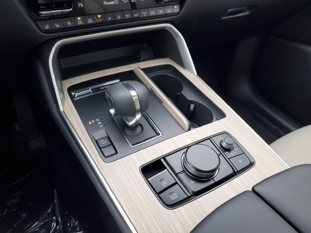 2026 Mazda CX-90 Premium Package - Photo 32