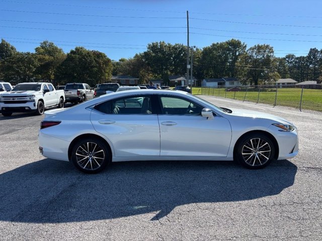 Used 2023 White Lexus ES 250 image 6