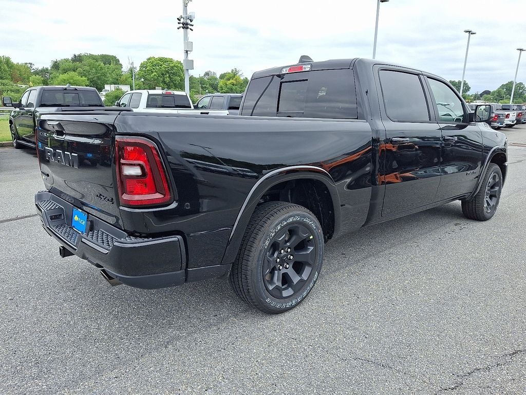 New 2026 Diamond Black Crystal Pearlcoat RAM Big Horn/Lone Star image 4