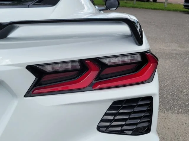 2024 Chevrolet Corvette 2LT - Photo 17