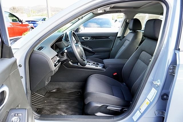 Used 2024  Honda EX image 20