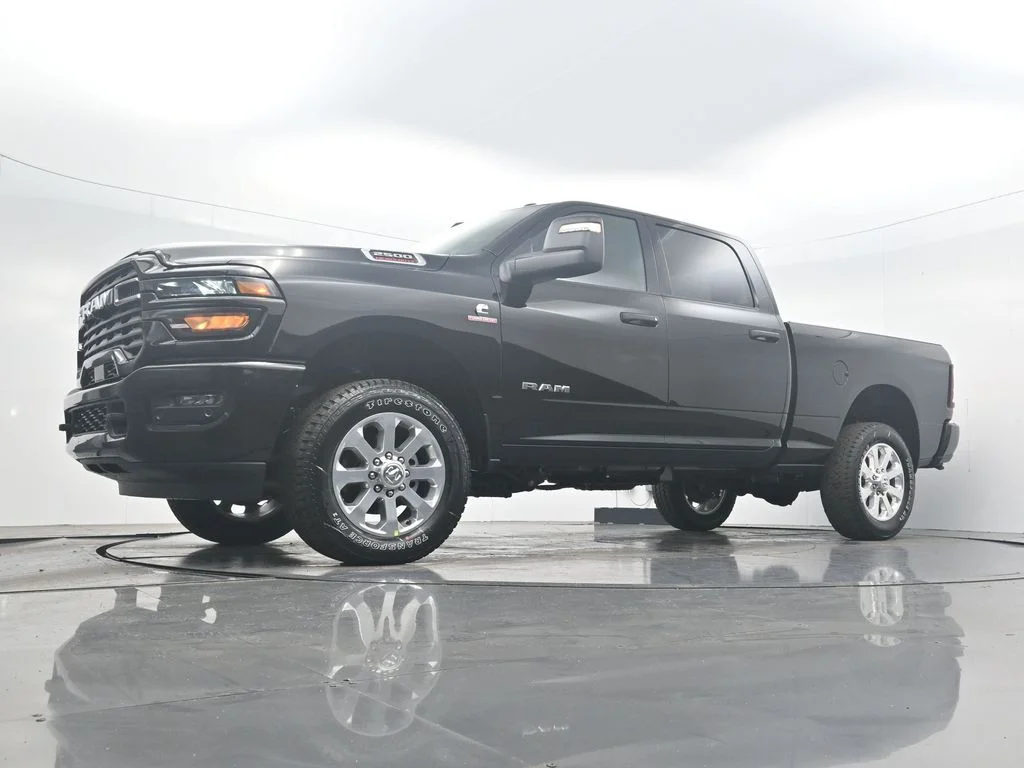 New 2026 Diamond Black Crystal Pearlcoat RAM Big Horn image 32