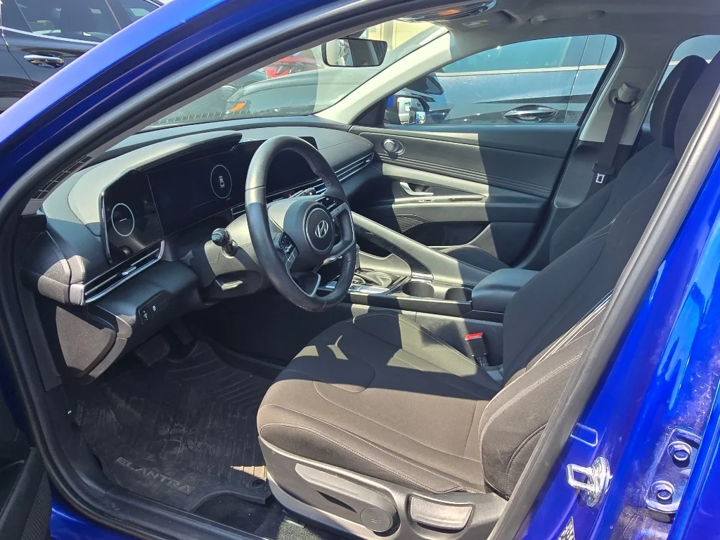 Used 2024 Intense Blue Hyundai SEL image 10