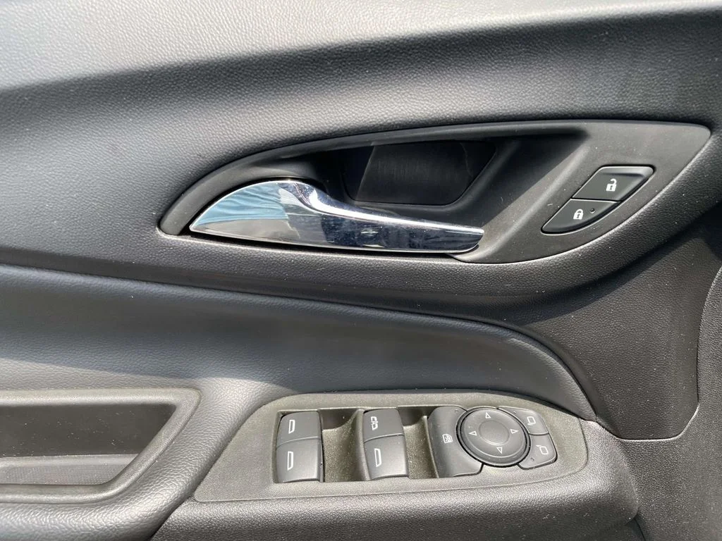 Used 2023 Iron Gray Metallic Chevrolet LT image 17