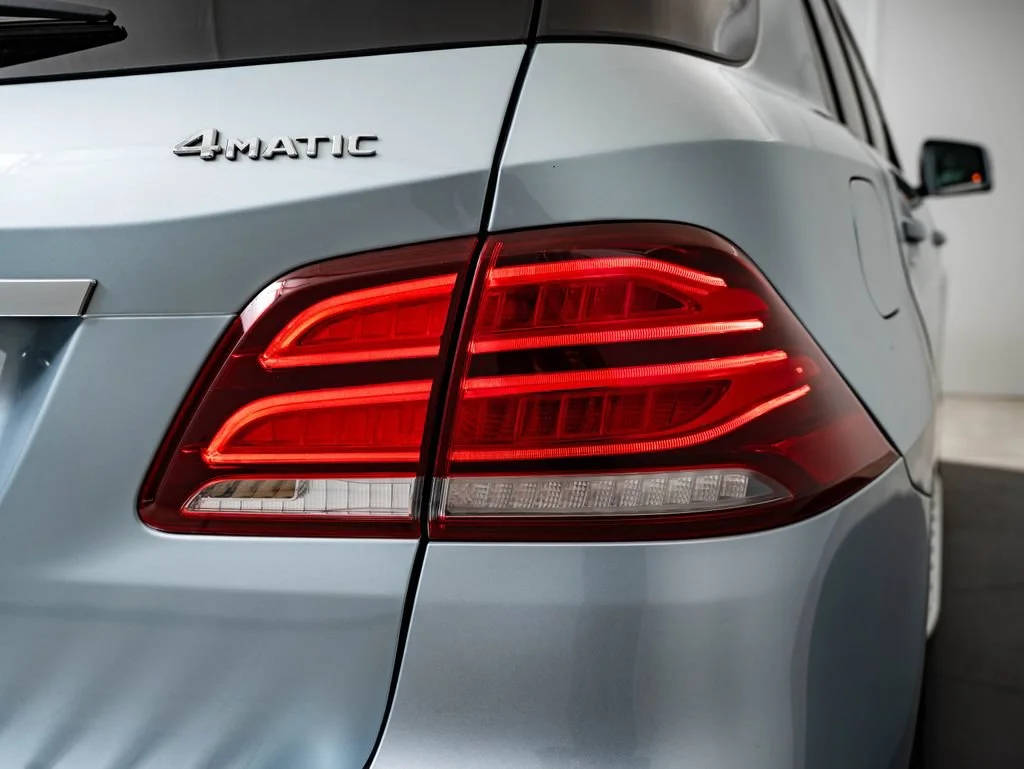 Used 2017 Diamond Silver Metallic Mercedes-Benz GLE 350 image 9