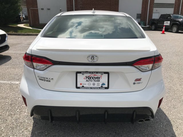 Used 2026 Ice Cap Toyota Hybrid SE image 6
