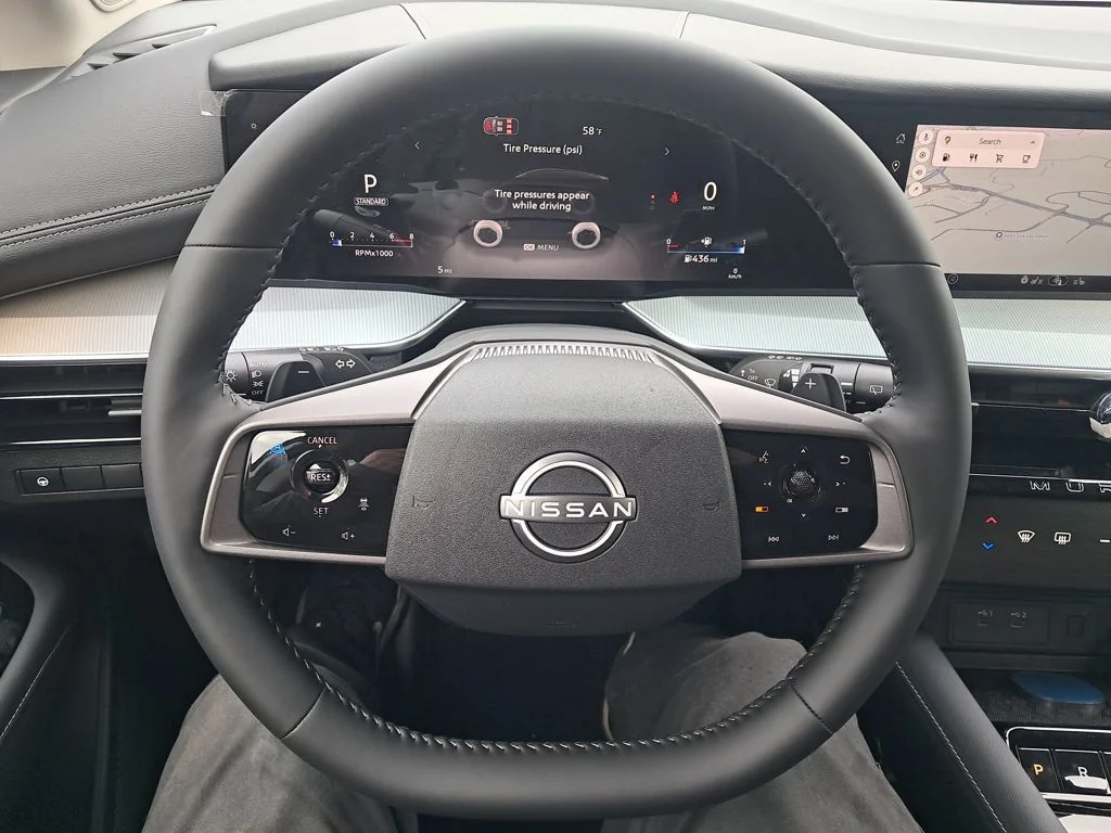 New 2026 White Nissan SL image 15