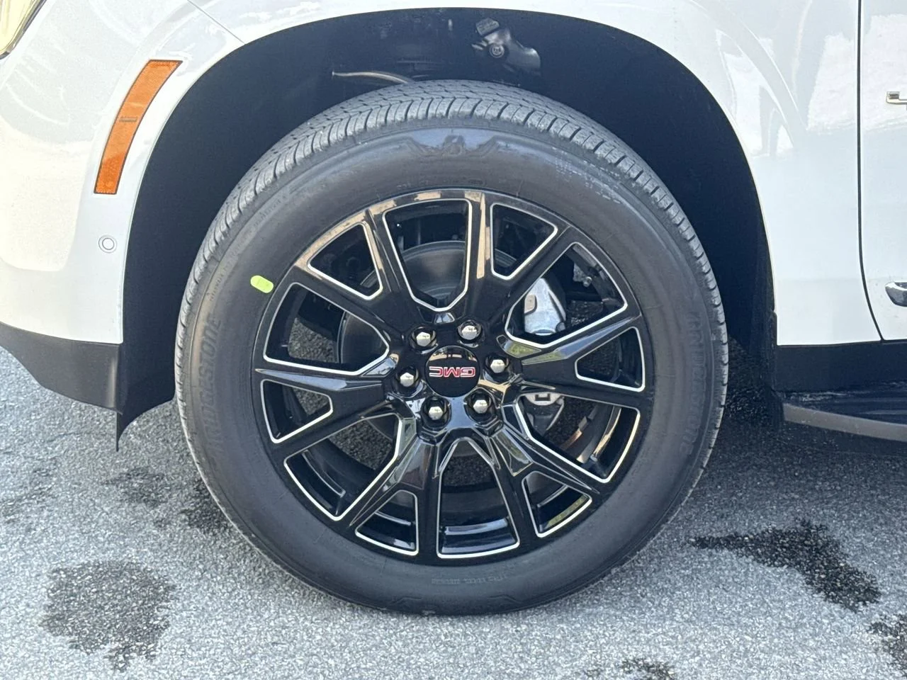 2026 GMC Yukon XL Elevation - Photo 11
