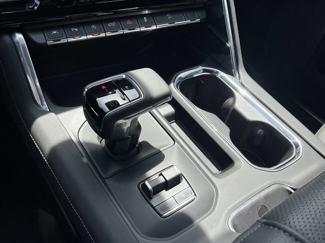 New 2026 Onyx Black GMC Elevation image 55