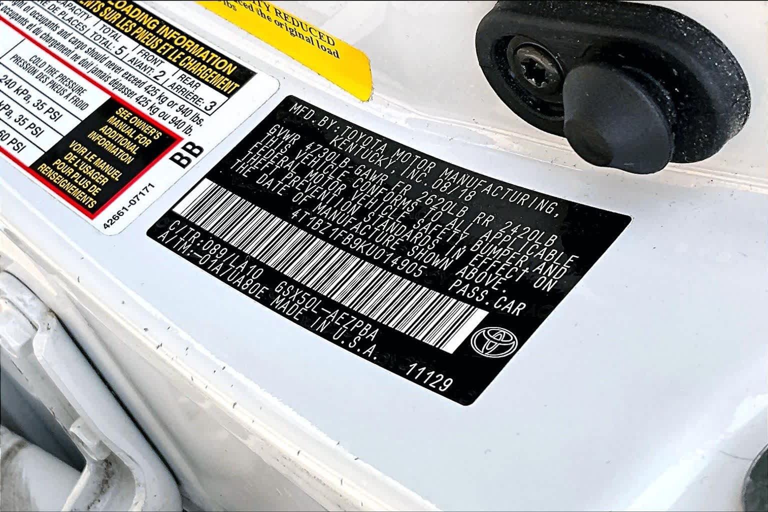 Used 2019 Wind Chill Pearl Toyota Limited image 34