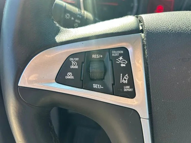 Used 2015  GMC Denali image 13