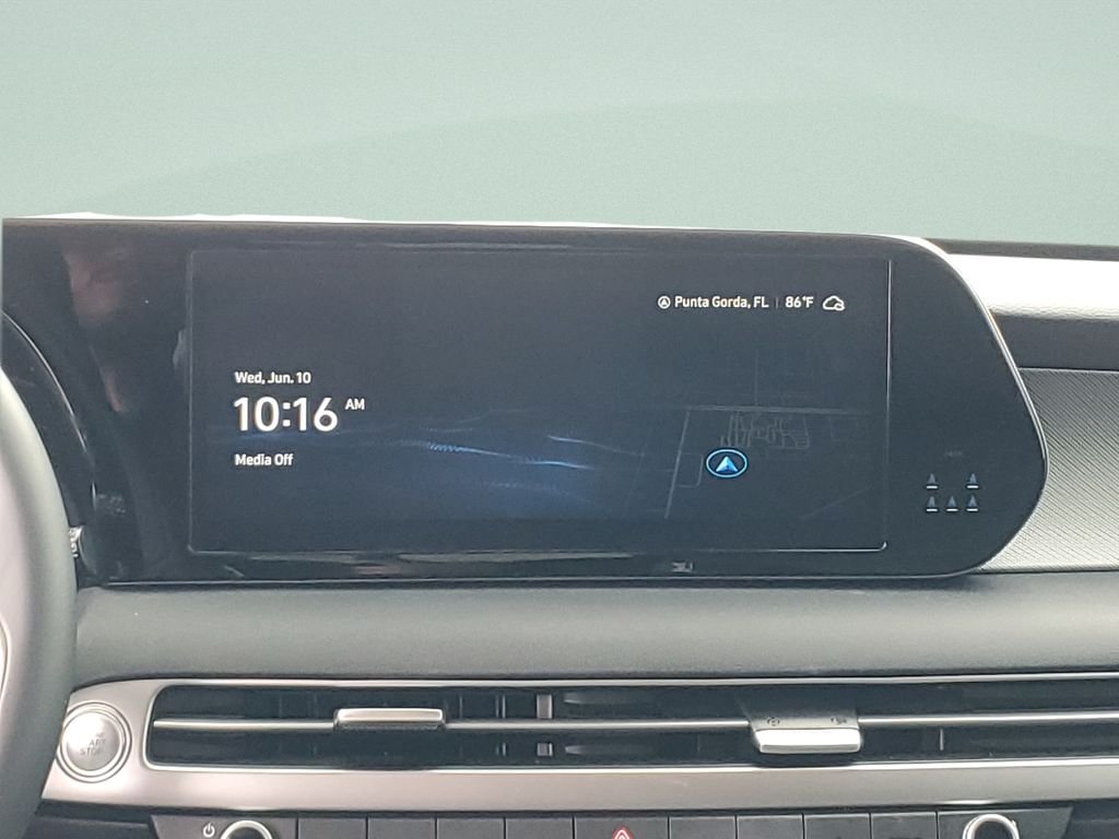 Used 2025 Black Hyundai XRT image 18