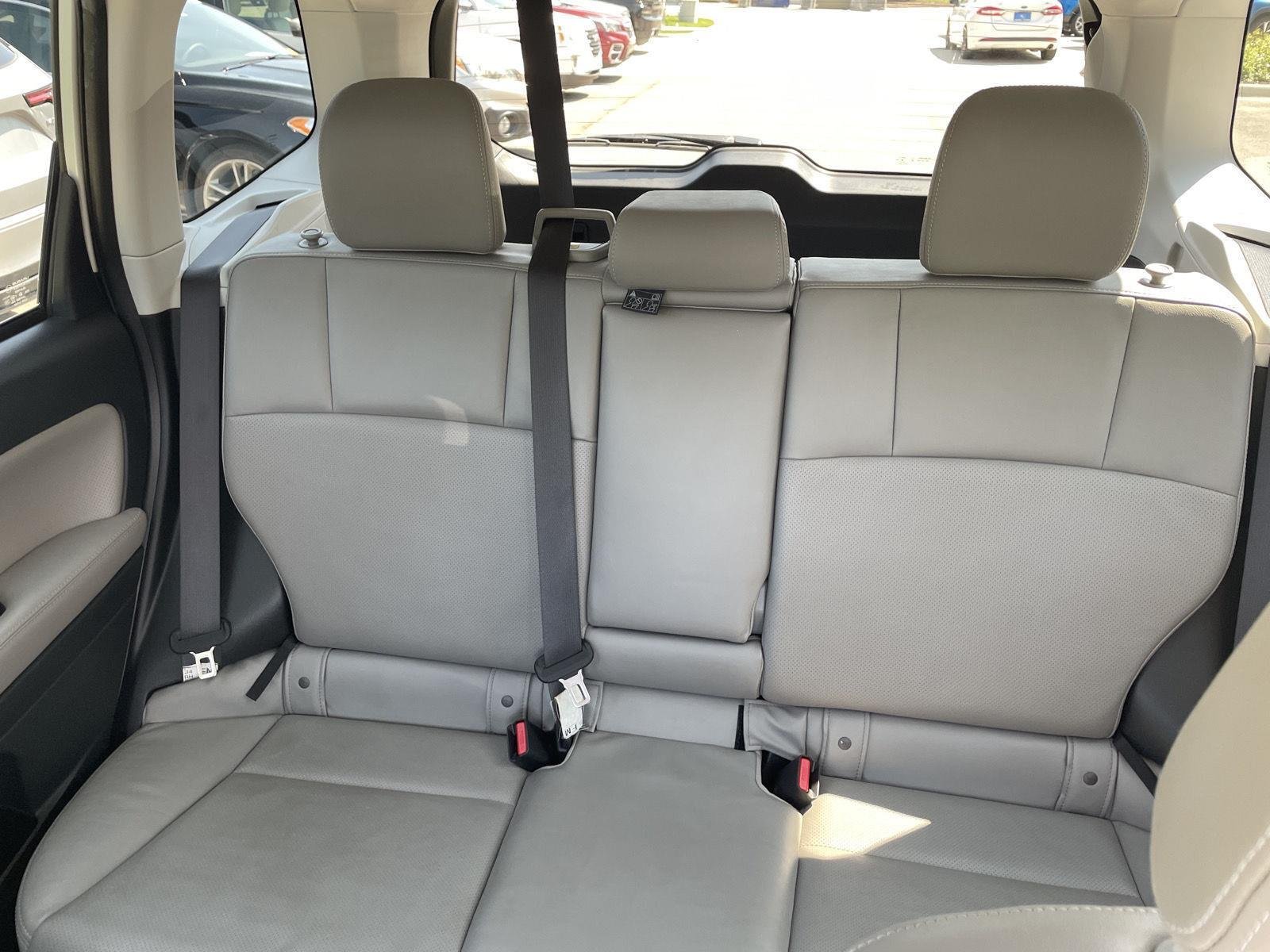 Used 2014 Satin White Pearl Subaru 2.5i Touring image 5