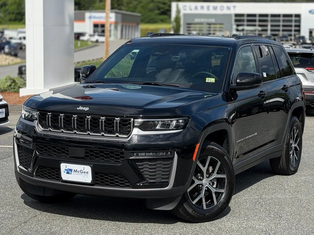Used 2026 Black Jeep Limited image 1