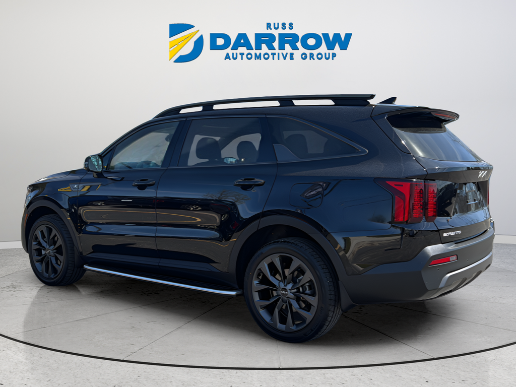 Used 2023 Black Kia X-Line EX image 3