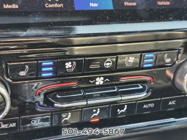 Used 2022 Silver Jeep Overland image 20