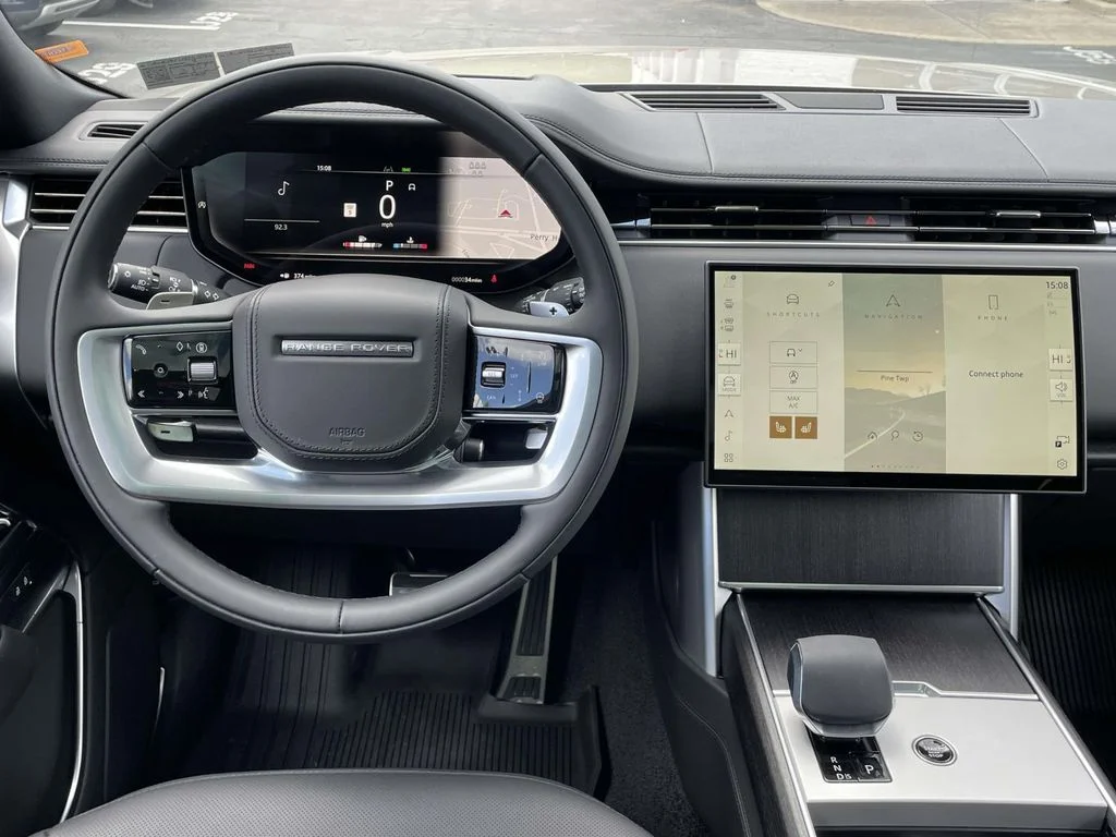 New 2026 Batumi Gold Land Rover SE image 24