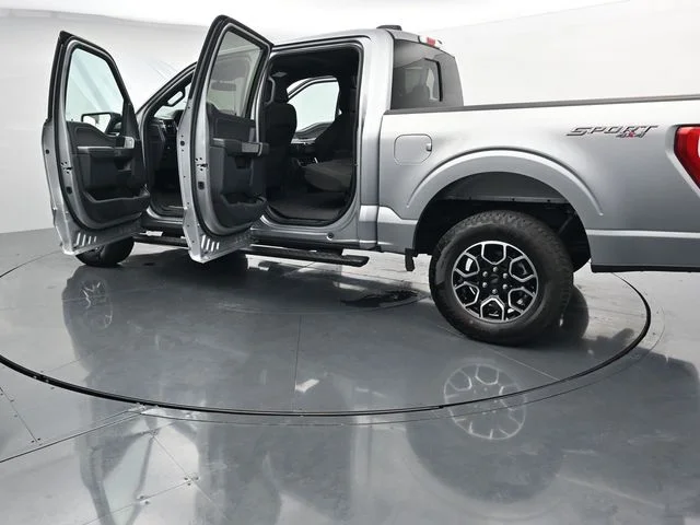 Used 2023 Silver Ford XLT image 41
