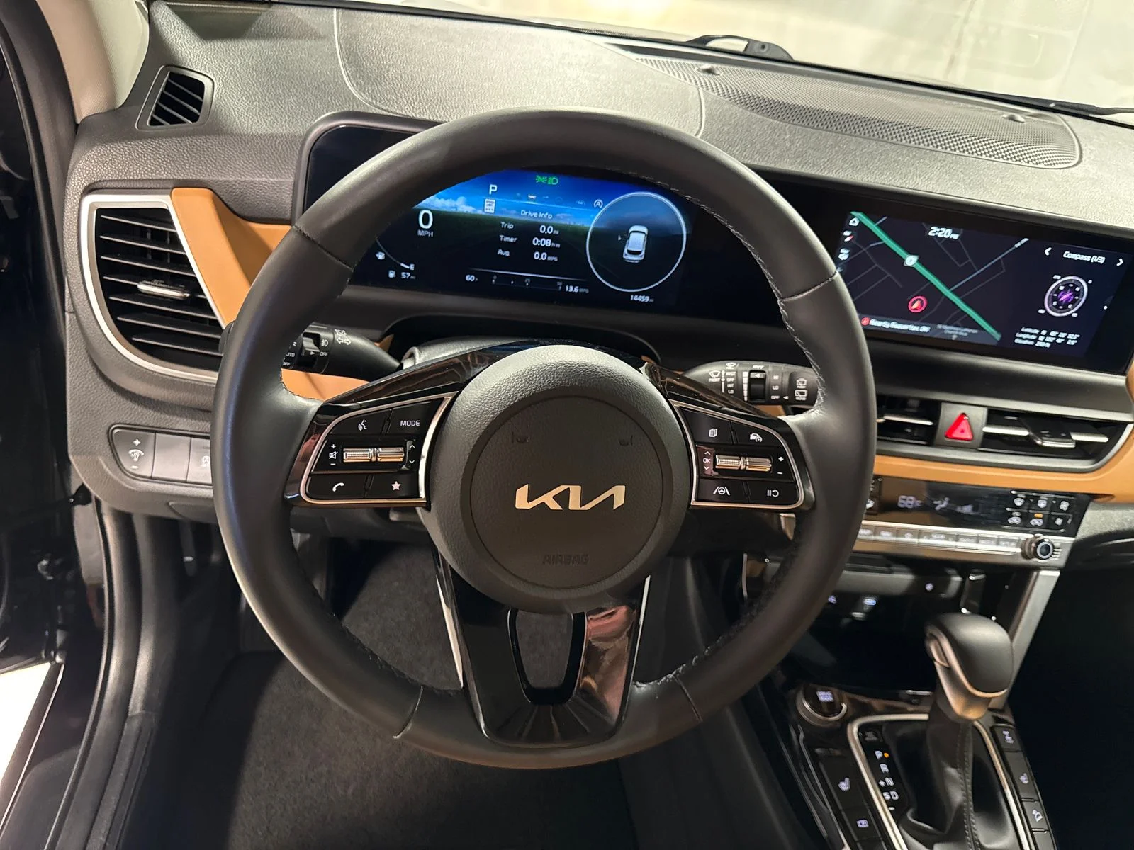 Used 2024 Black Kia EX image 19