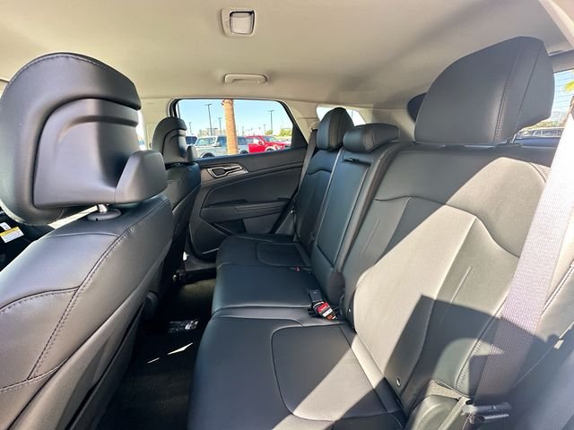 Used 2026 Glacial White Pearl Kia EX image 23