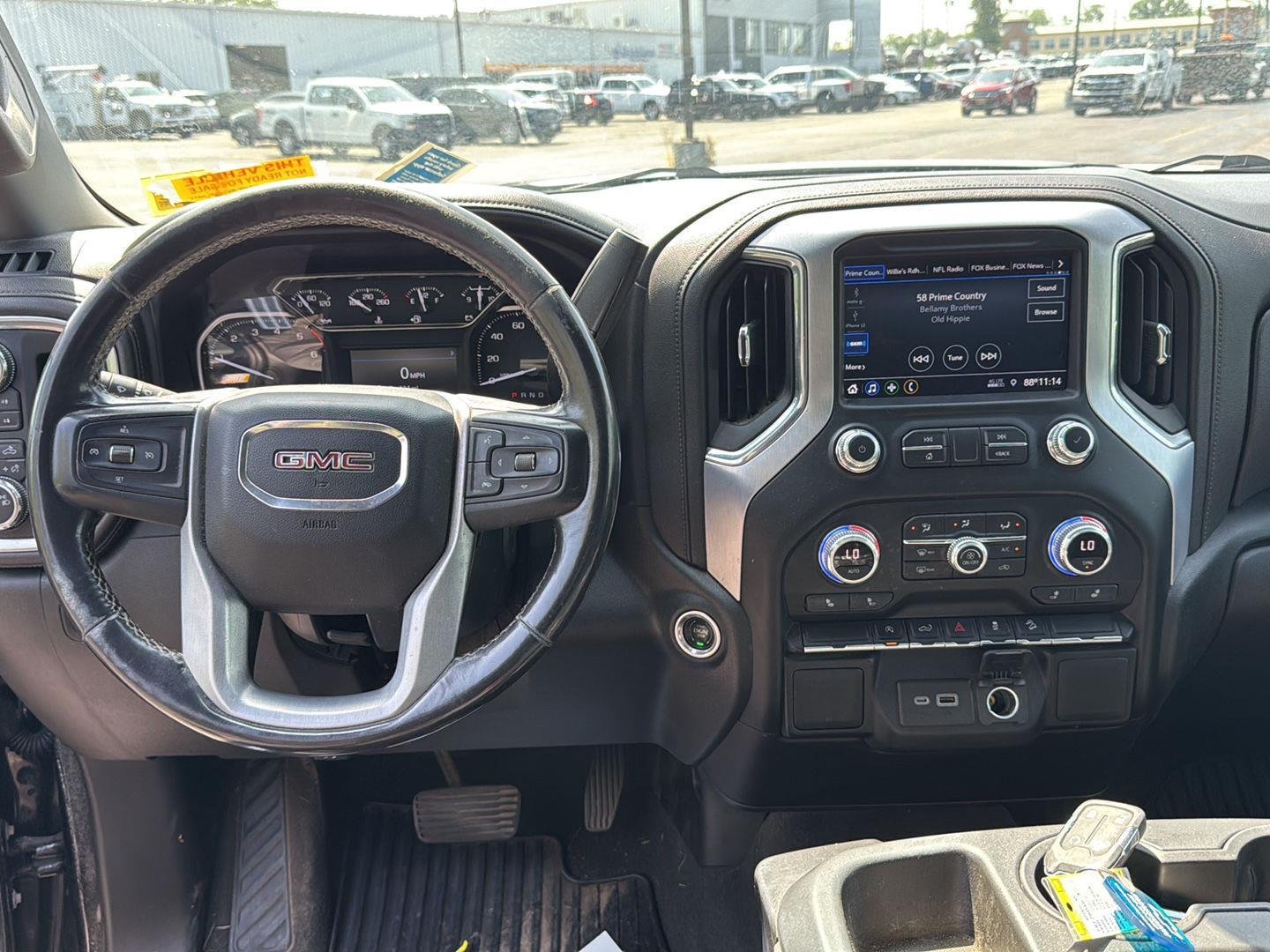 Used 2022 Onyx Black GMC Elevation image 10