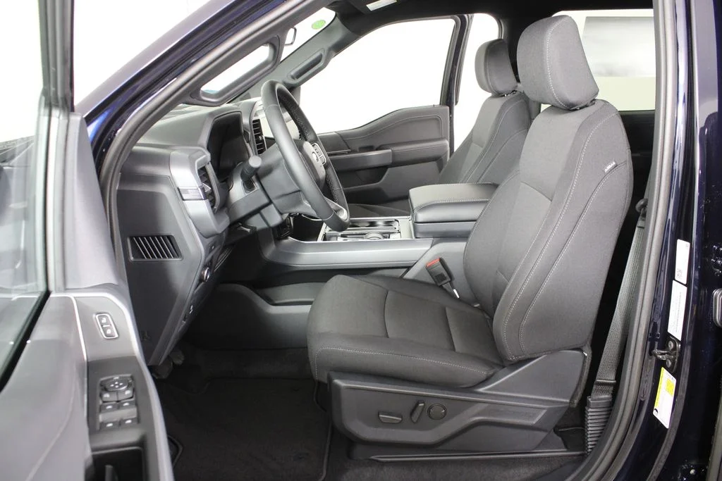 New 2026 Antimatter Blue Metallic Ford XLT image 22