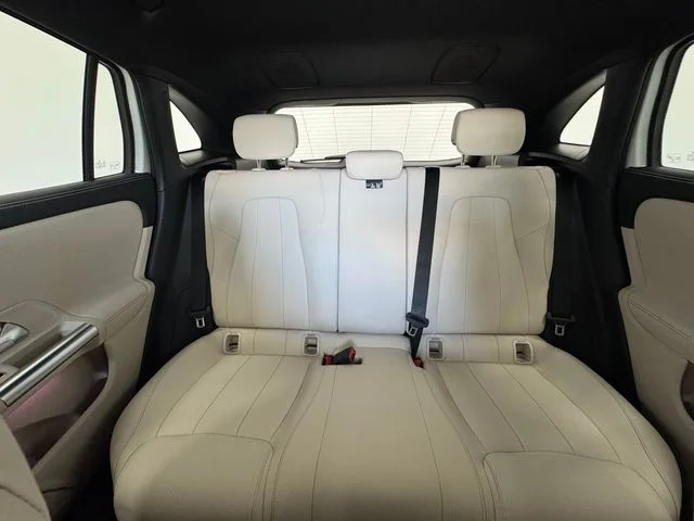 New 2026 White Mercedes-Benz GLA 250 image 7