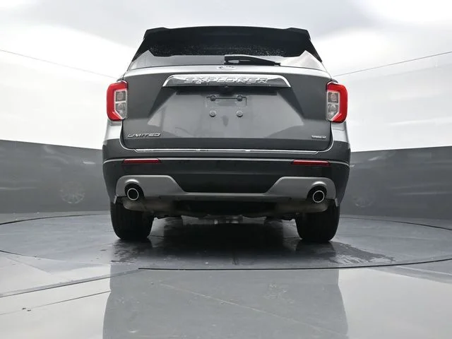 Used 2023 Gray Ford Limited image 36
