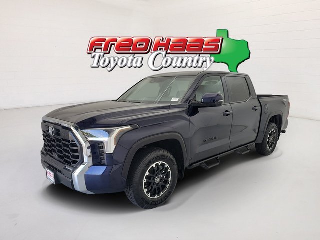 2026 Toyota Tundra 4WD SR5