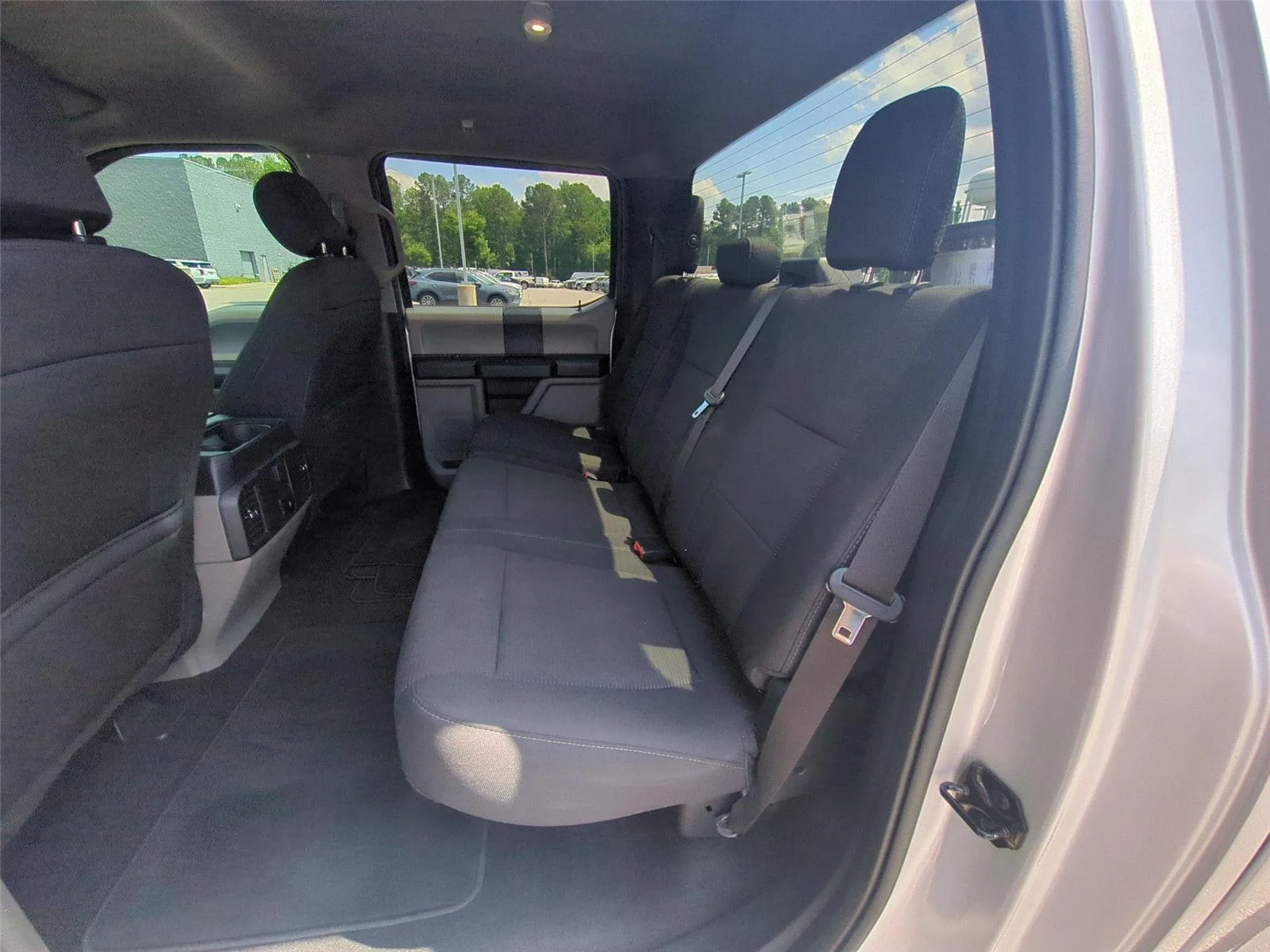 Used 2018 Ingot Silver FORD  image 30