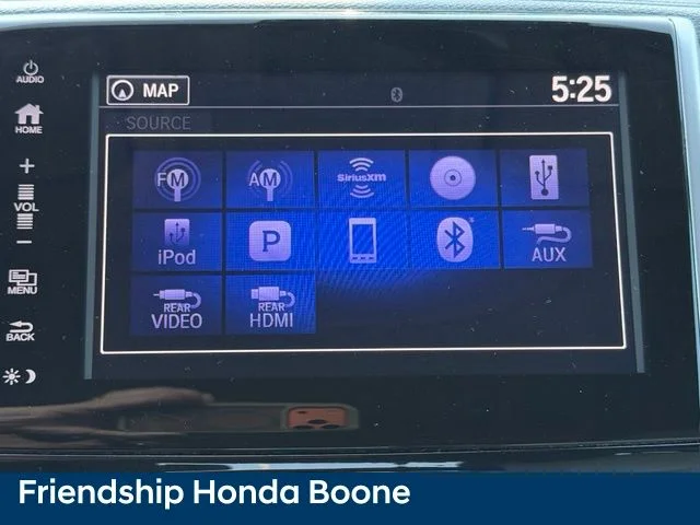 Used 2017 Blue Honda Touring image 27