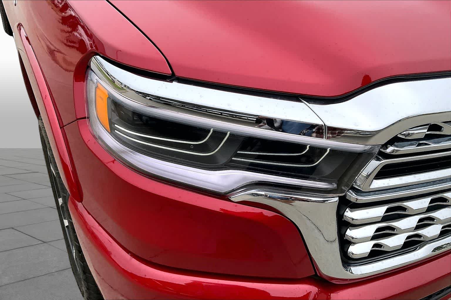 New 2026 Molten Red Pearl-Coat Exterior Paint RAM Longhorn image 13